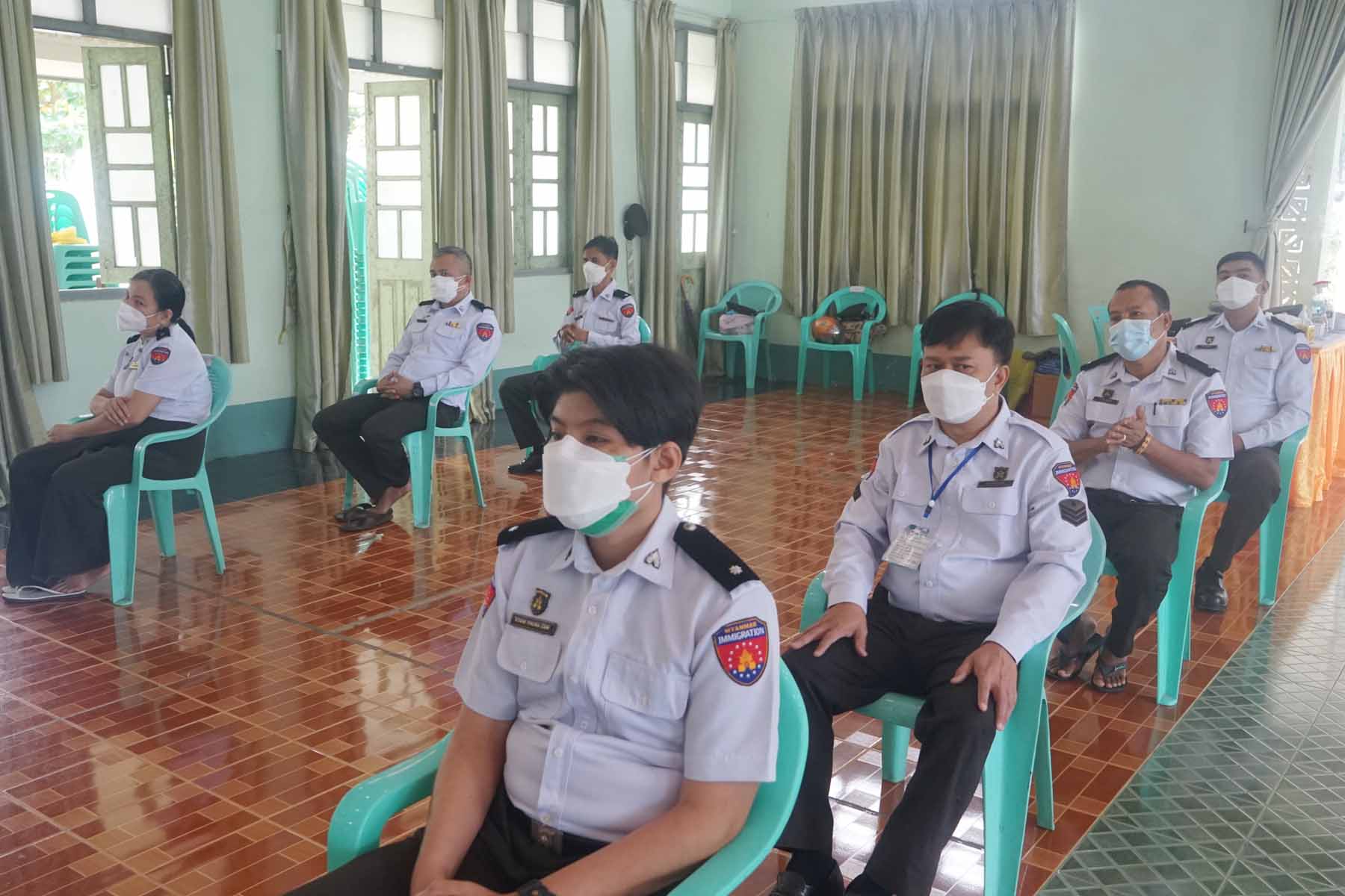 အိမ်ထောင်စုလူဦးရေစာရင်းနှင့်နိုင်ငံသားစိစစ်ရေးကတ်ပြားပေးအပ်ပွဲအခမ်းအနားသို့ တနင်္သာရီတိုင်းဒေသကြီးအစိုးရအဖွဲ့ဝန်ကြီးချုပ်ဦးမြတ်ကို တက်ရောက်