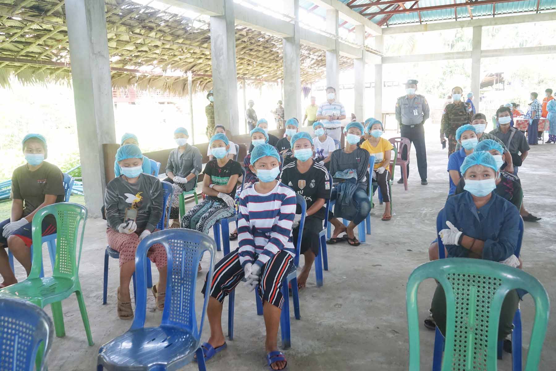 တနင်္သာရီတိုင်းဒေသကြီးအစိုးရအဖွဲ့ဝန်ကြီးချုပ်ဦးမြတ်ကို ထားဝယ်ခရိုင်(၄)မြို့နယ်အတွင်း လျှပ်စစ်ဓာတ်အားလုံလောက်စွာသုံးဆွဲနိုင်ရေးဖောင်းတောရေအားလျှပ်စစ်စက်ရုံသို့ကွင်းဆင်းကြည့်ရှု