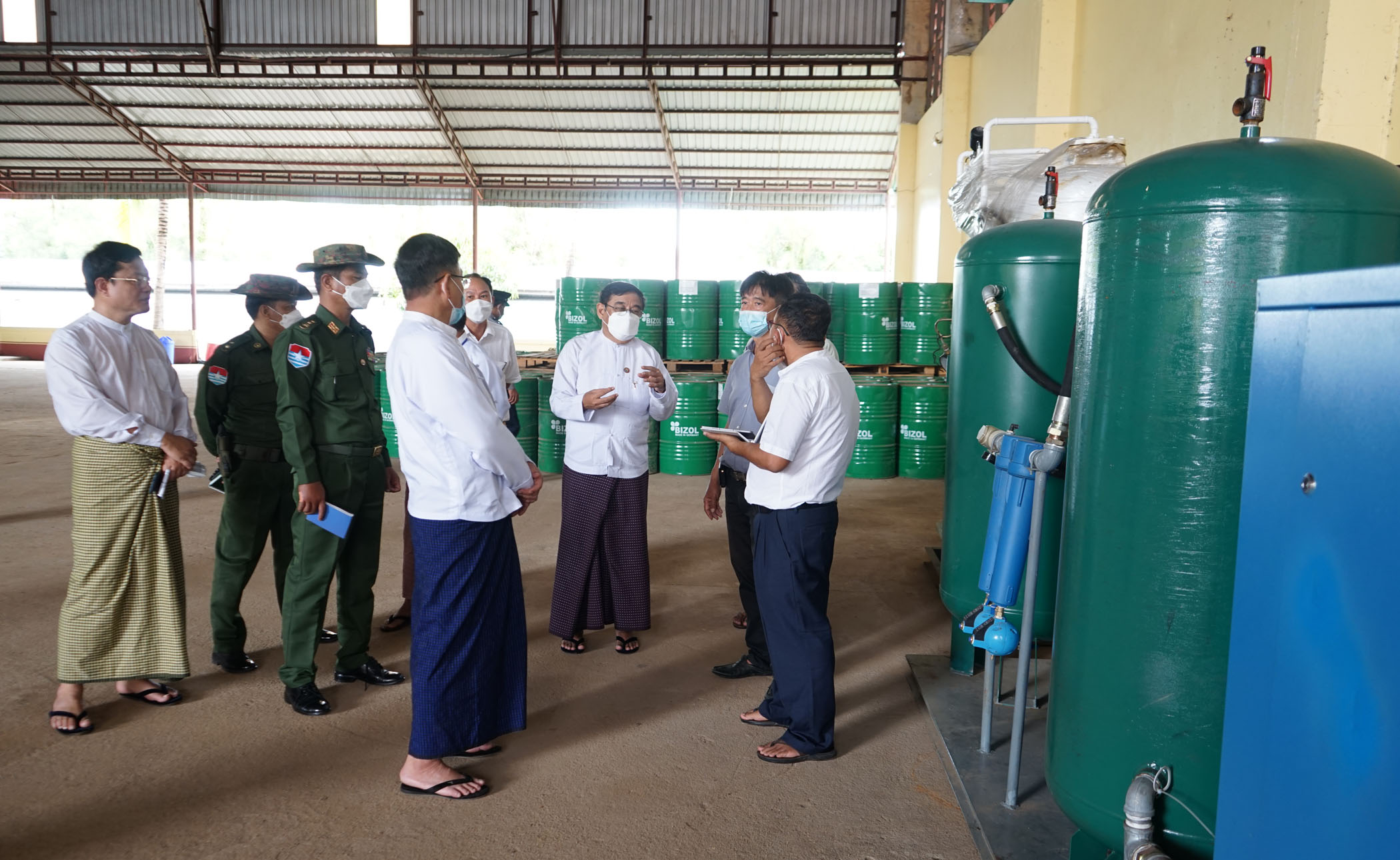 တနင်္သာရီတိုင်းဒေသကြီး အစိုးရအဖွဲ့ဝန်ကြီးချုပ်ဦးမြတ်ကို  ကော့သောင်းမြို့ ဒေသဖွံ့ဖြိုးရေးလုပ်ငန်းများအားကွင်းဆင်းကြည့်ရှု